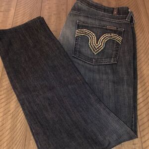 7 for all Mankind Sparkle 💖 ❇️ ✨ Jeans 👖 Distressed look 👀 Soft Feel. 5pocket